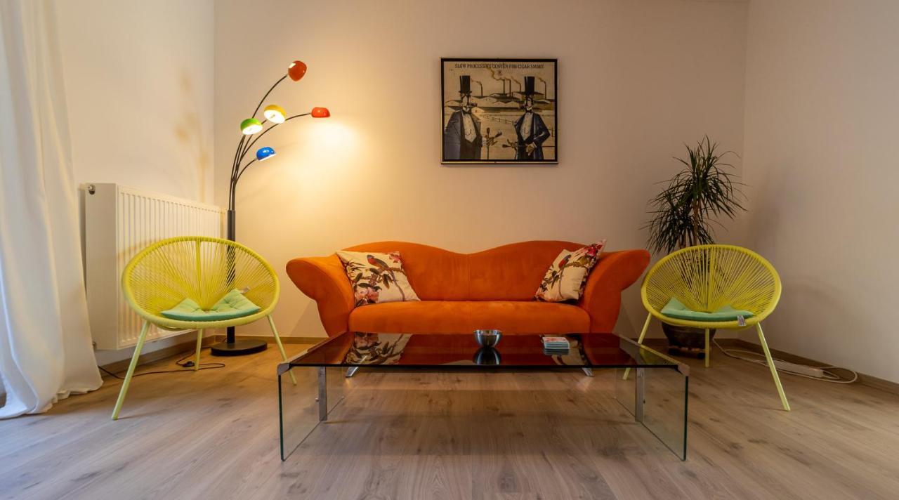 Lyves Two Apartment Liege Bagian luar foto