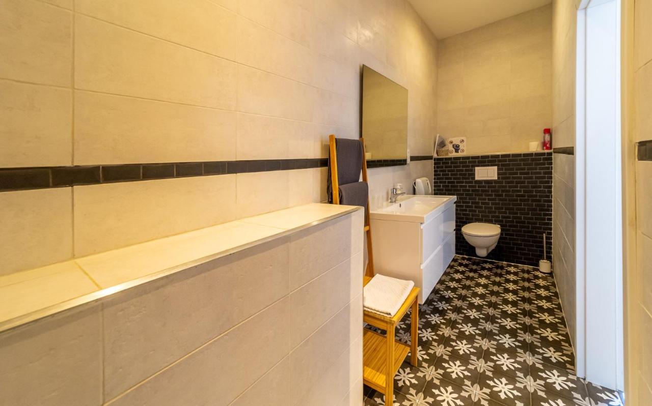 Lyves Two Apartment Liege Bagian luar foto